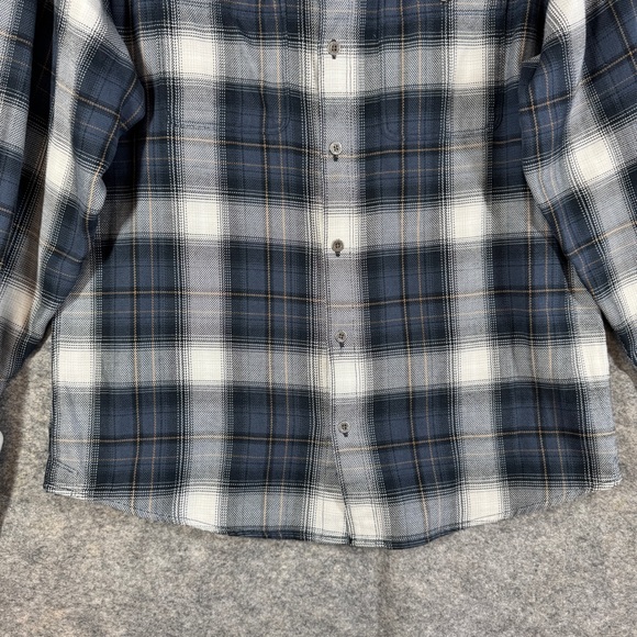 KUHL Plaid Flannel Button Down Shirt Blue Gray Men’s M Outdoor Casual - Picture 4 of 16